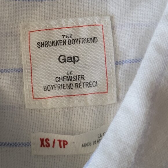 NEW GAP Women's Oxford Long Sleeve Striped Shirt Size XS NWT - Picture 3 of 9